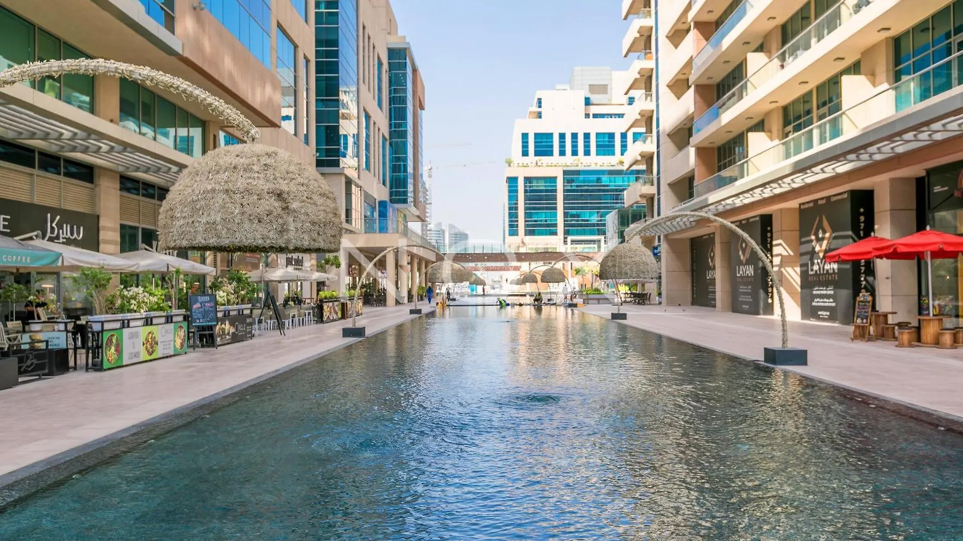 Apartment 1Br With Study City View Bay Square Dubai