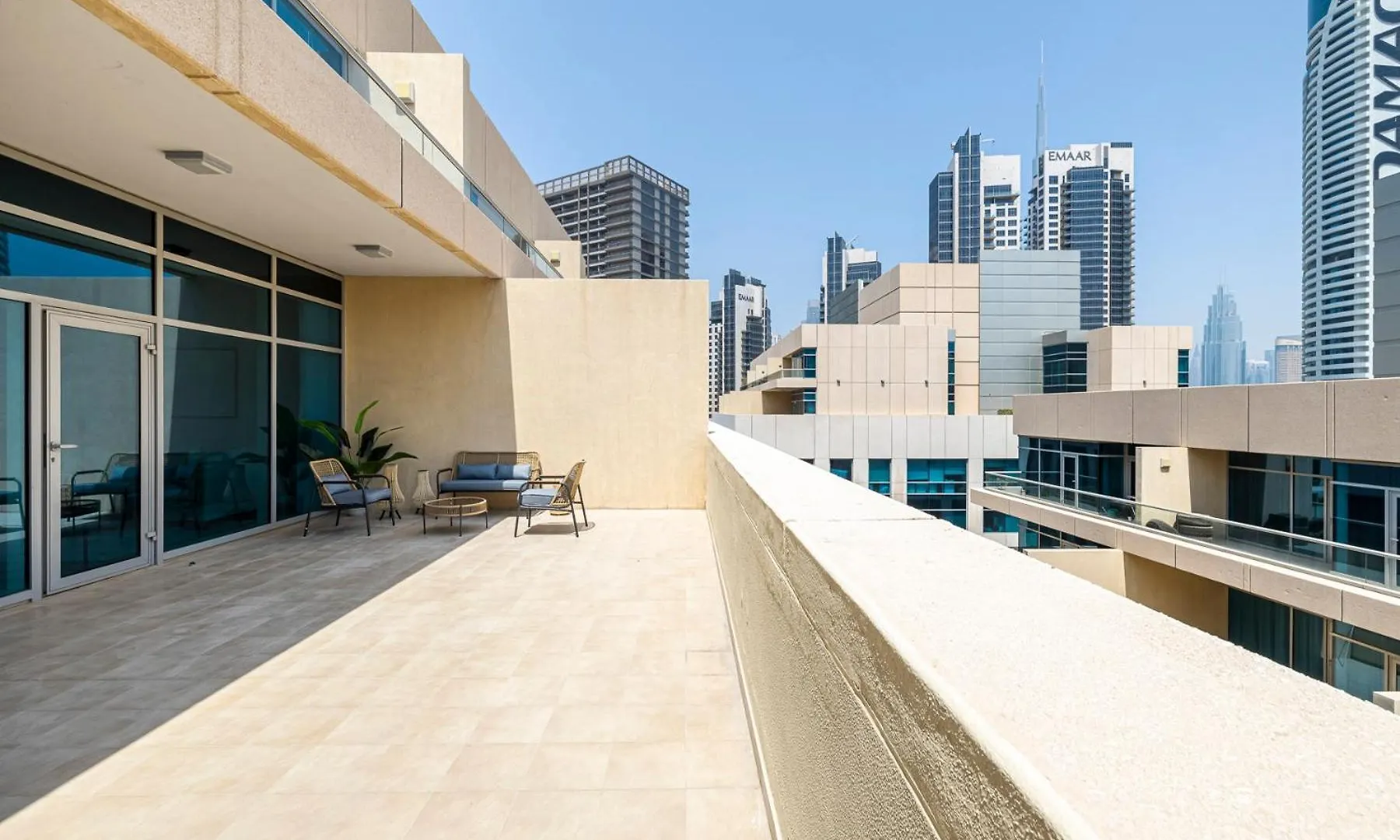 1Br With Study City View Bay Square Dubai Apartment